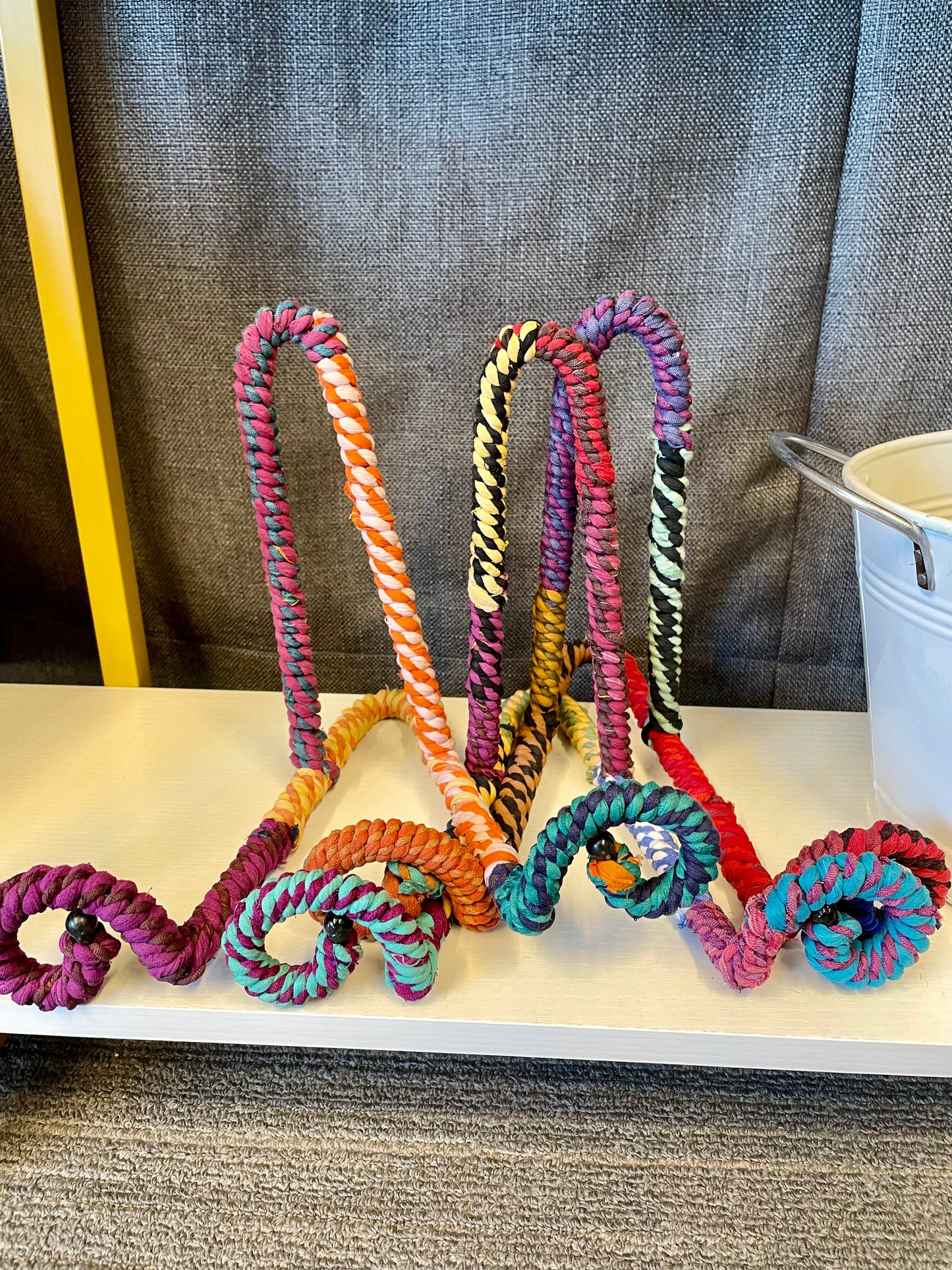 Colorful Jute Easel